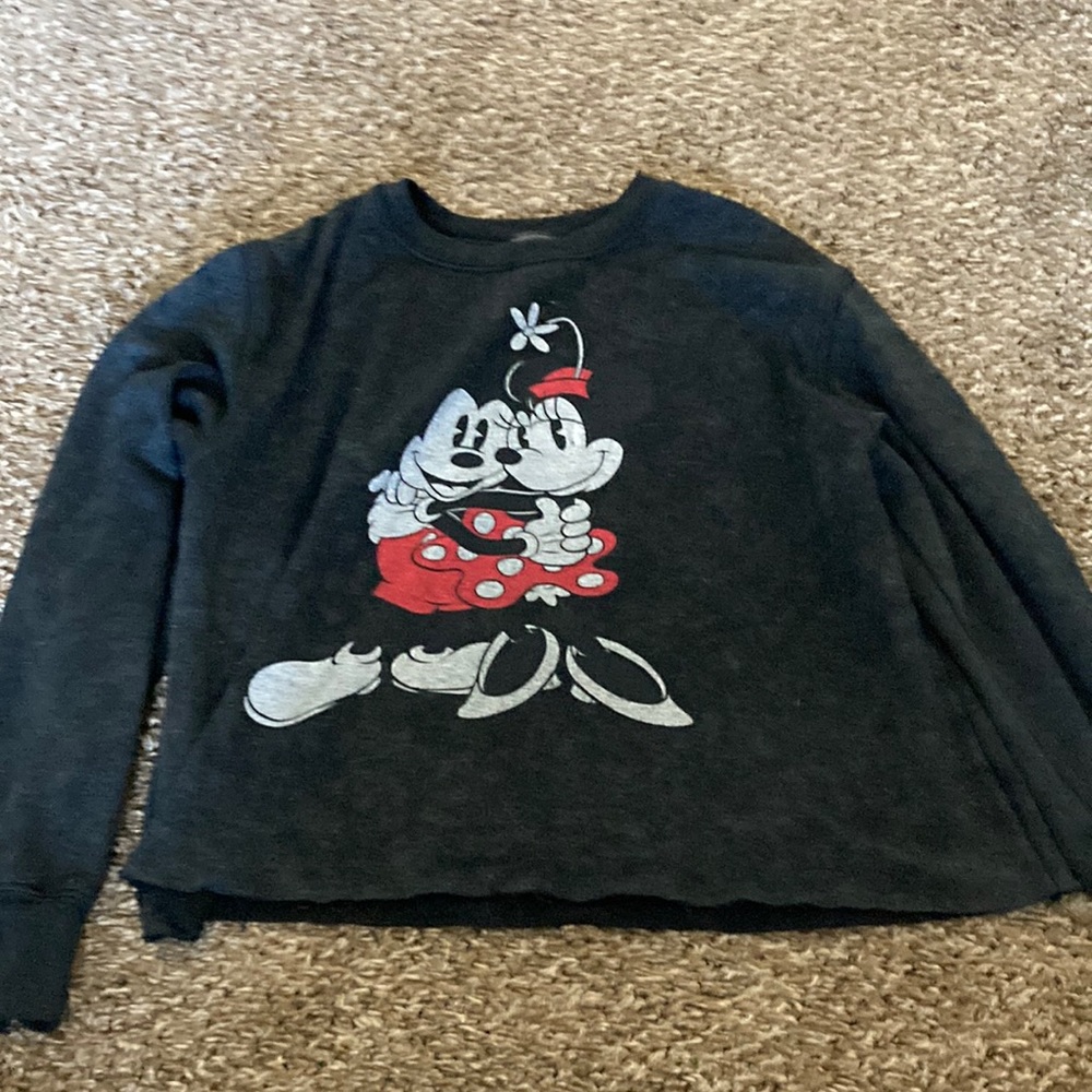 Minnie Mouse long sleeve shirt